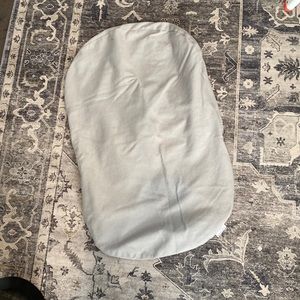 Snuggle me organic infant lounger cover